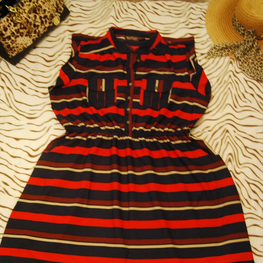 Blue/Red Dress